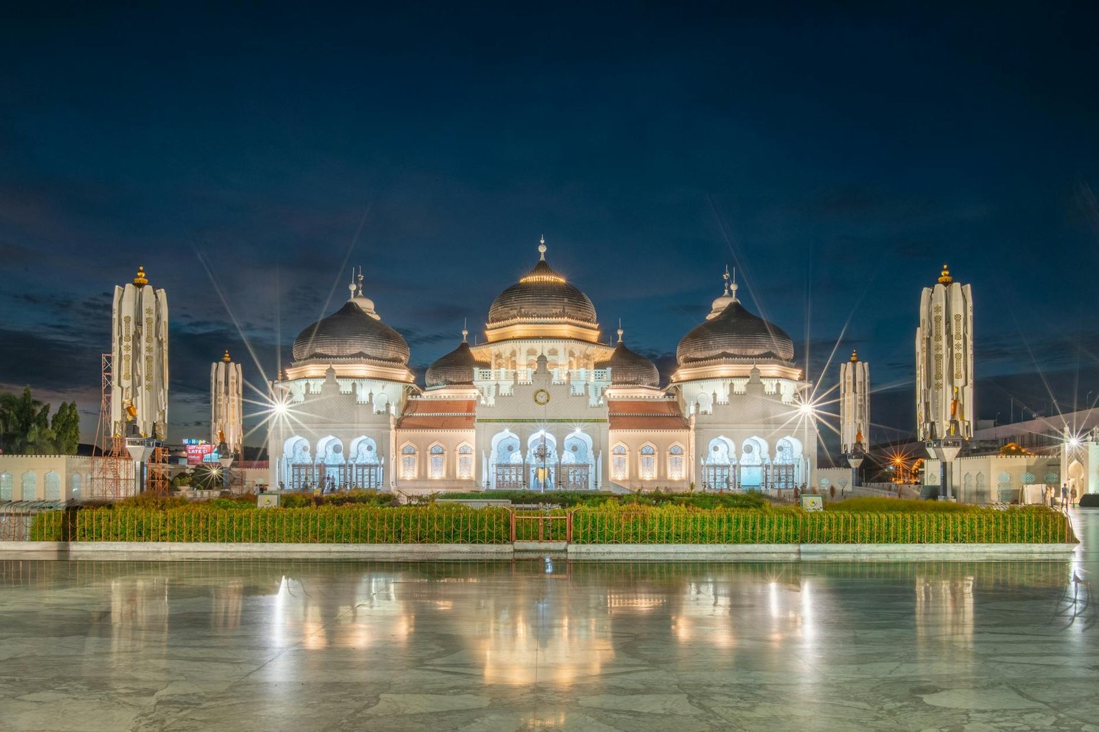 Gambar jasa anti rayap Banda Aceh profesional dan terpercaya untuk menghilangkan rayap di rumah Anda dengan harga kompetitif dan hasil maksimal